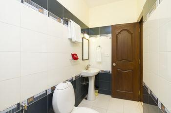 Super Oyo Capital O Premium Hotel Victoria Heights Near Sri Someshwara Swami Temple Bangalore Ngoại thất bức ảnh