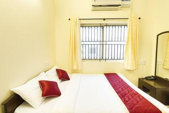 Super Oyo Capital O Premium Hotel Victoria Heights Near Sri Someshwara Swami Temple Bangalore Ngoại thất bức ảnh